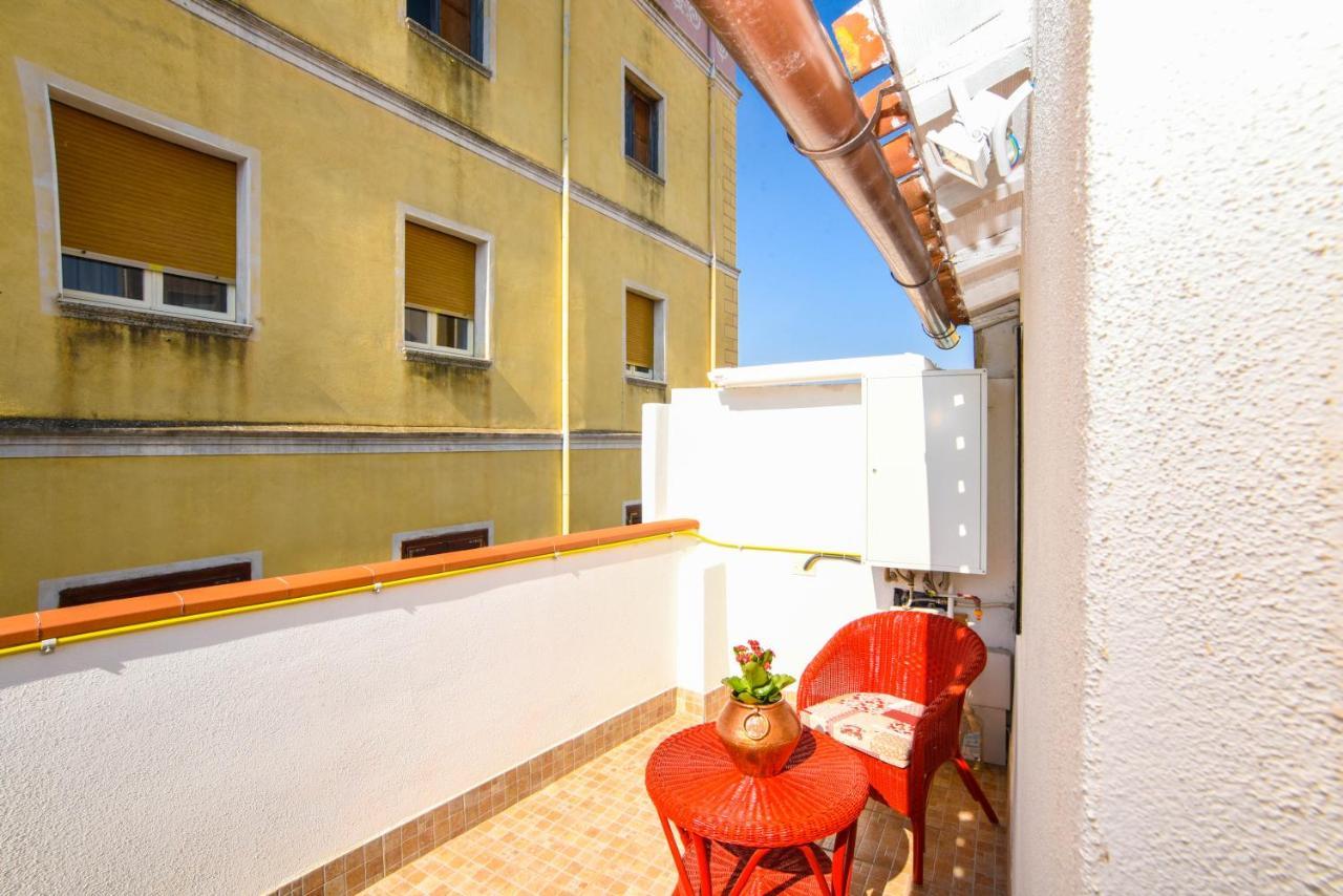 Casa Marta Iun Q1985 Villa Nuoro  Luaran gambar